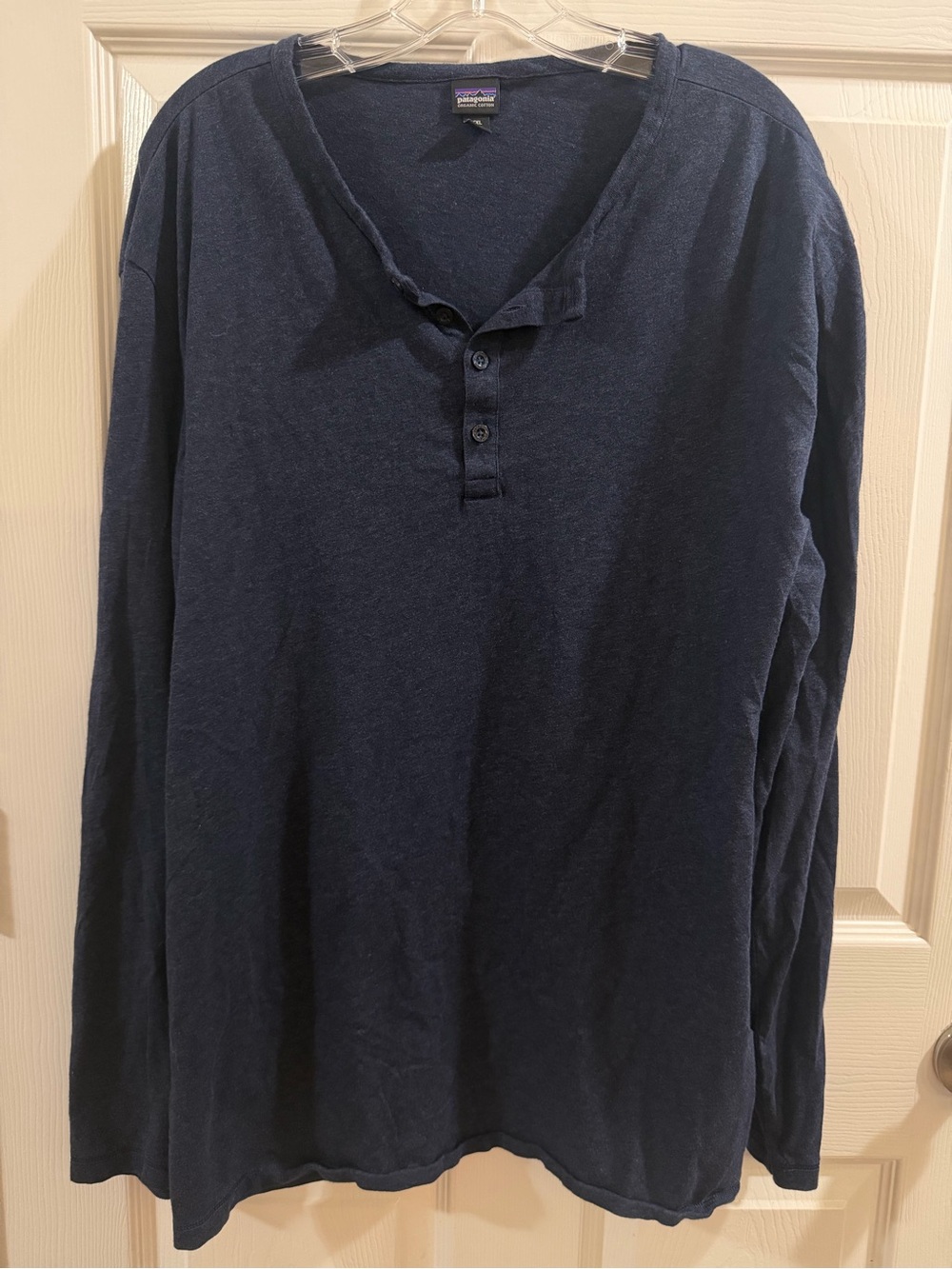Patagonia Long Sleeve Henley XXL
